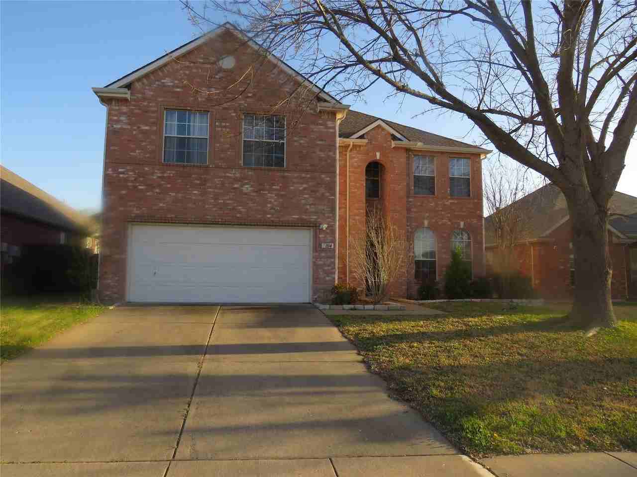 3104 Deleon Dr