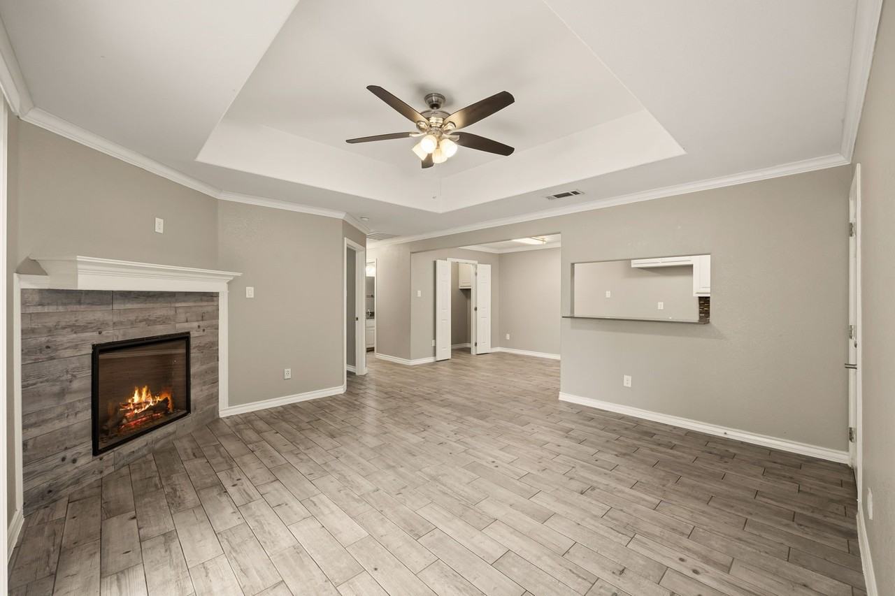521 Gilcrease - Photo 4 of 15