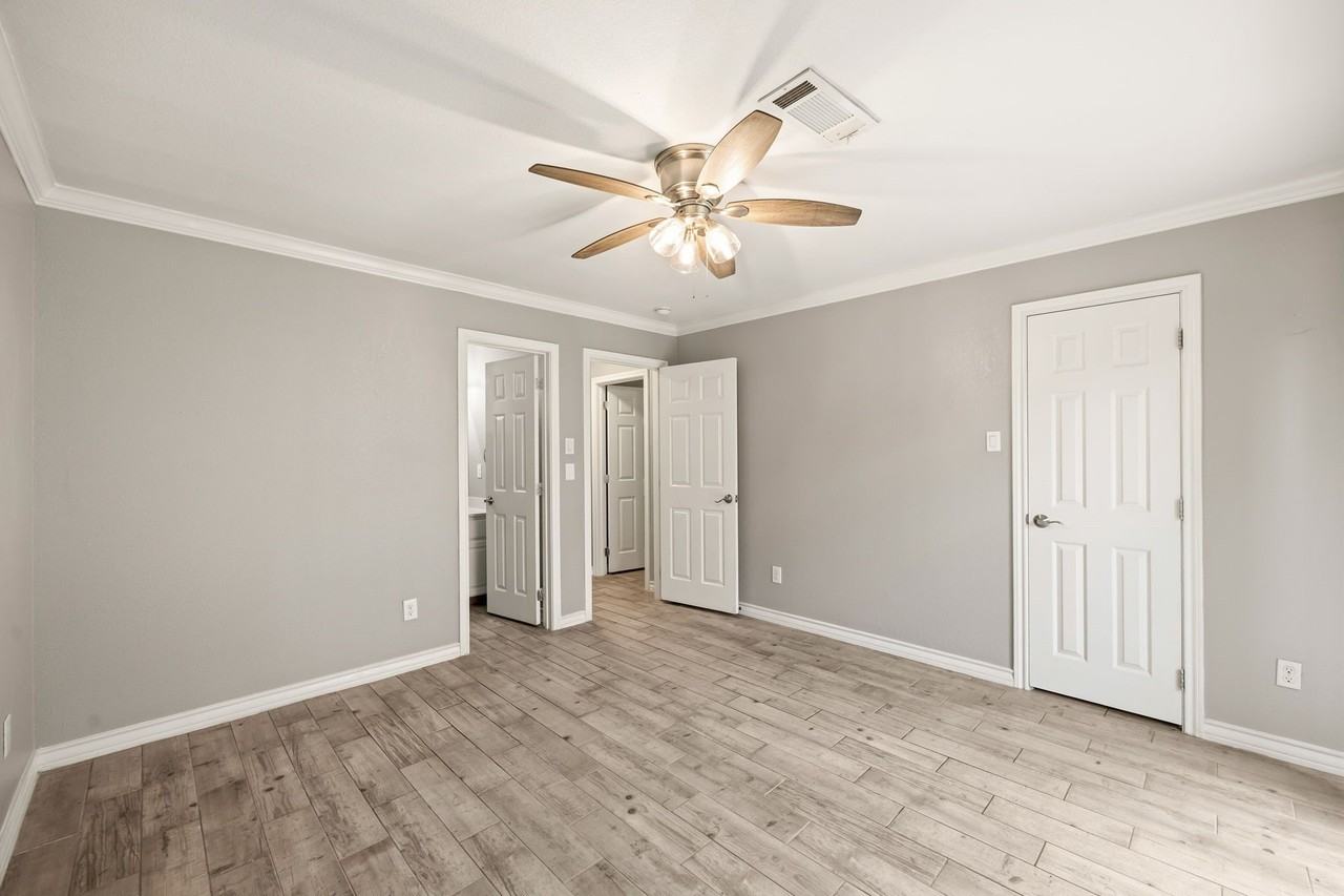 521 Gilcrease - Photo 7 of 15
