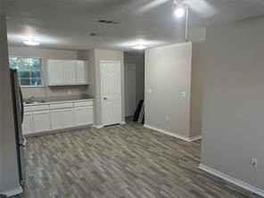 408 N Greenville Rd - Photo 3 of 8