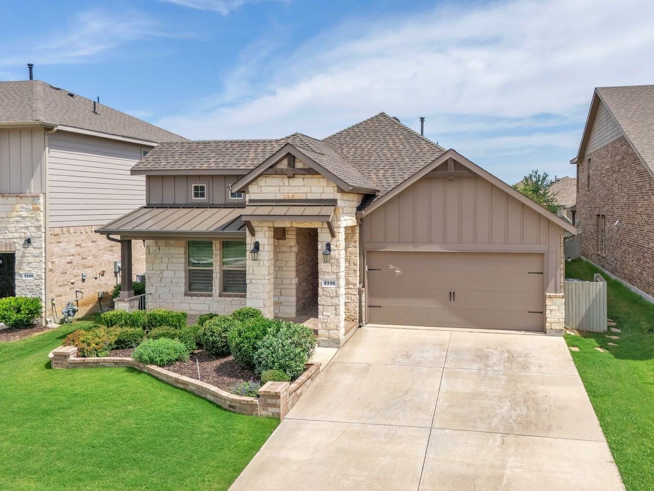 2336 Shorthorn Dr - Photo 2 of 37