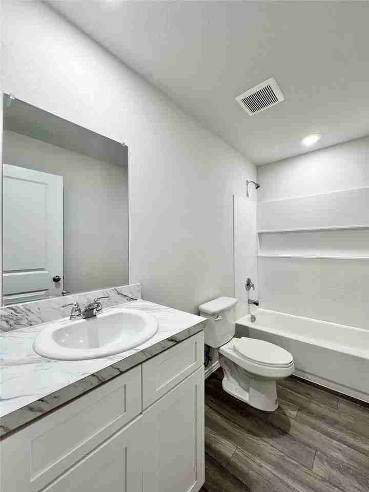 544 Quail Meadows Dr - Photo 6 of 34