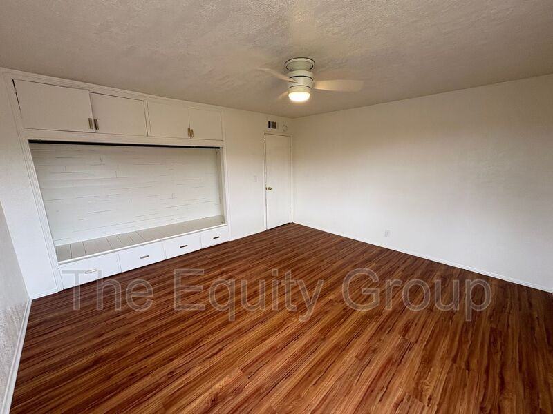 14519 Ave - Photo 4 of 37
