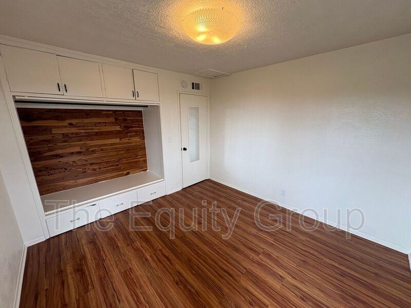 14519 Ave - Photo 6 of 37