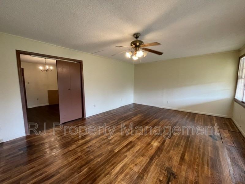 3831 Egypt Central Rd - Photo 4 of 20