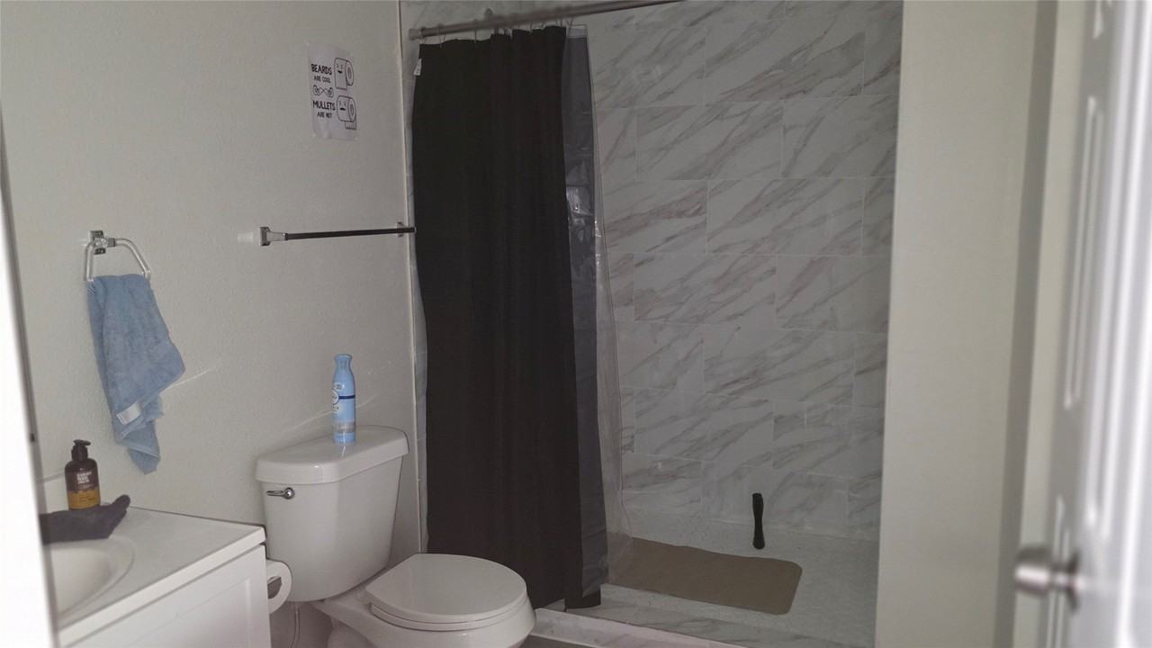1624 Cedar St - Photo 7 of 8