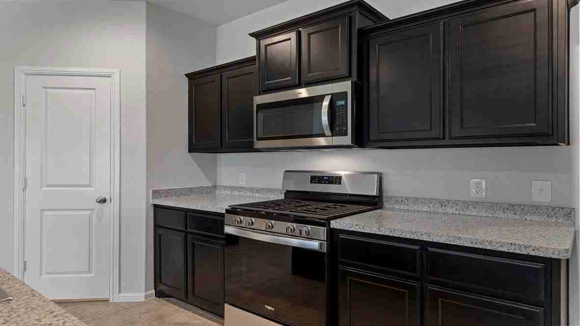 5908 Harvey Gap Ln - Photo 2 of 30