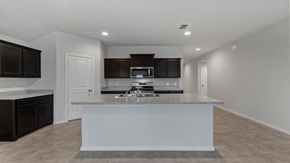 5908 Harvey Gap Ln - Photo 6 of 30