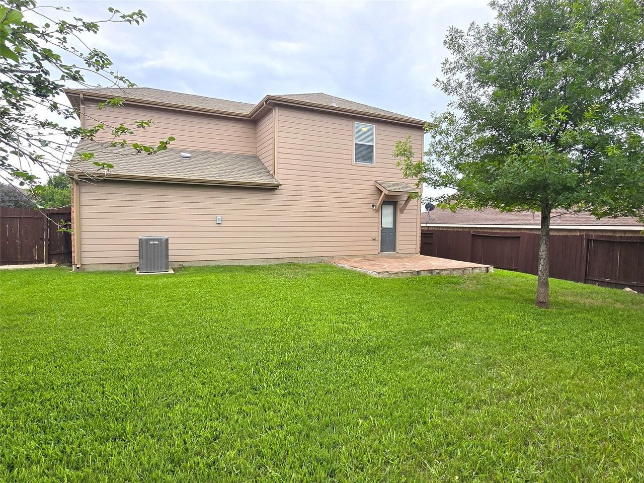 110 Outfitters Ct - Photo 3 of 18