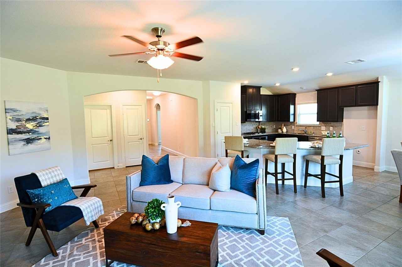 3708 Mason Dr - Photo 5 of 27