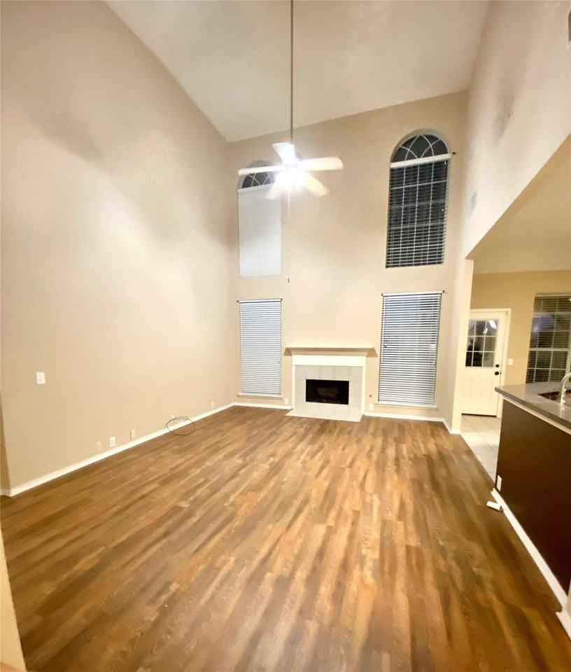 7828 Teal Dr - Photo 3 of 17