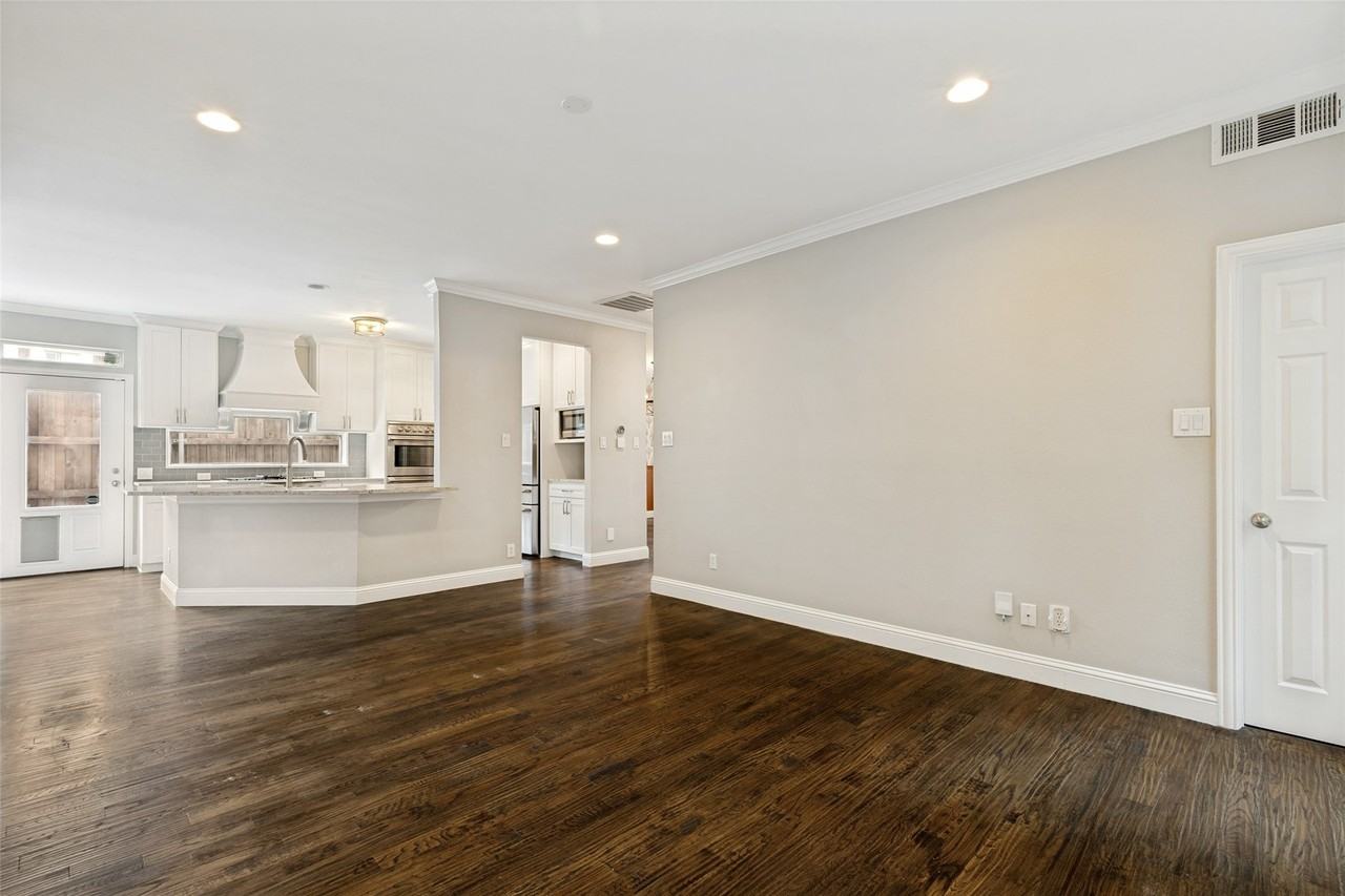 18515 Kelly Cave Trl - Photo 7 of 33