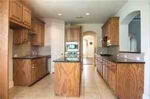 3605 Leanne Dr - Photo 6 of 32