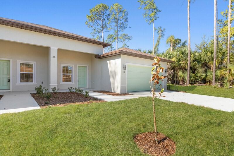 22 Pony Ln #B - Photo 4 of 34