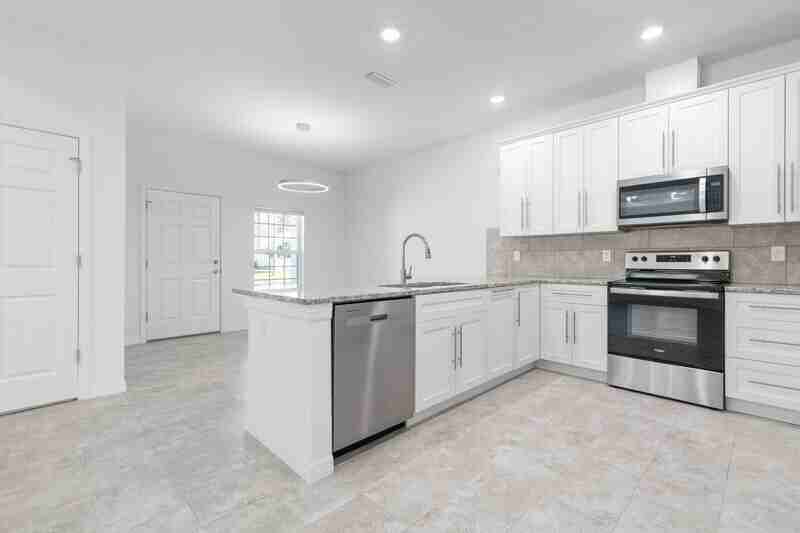 22 Pony Ln #B - Photo 6 of 34