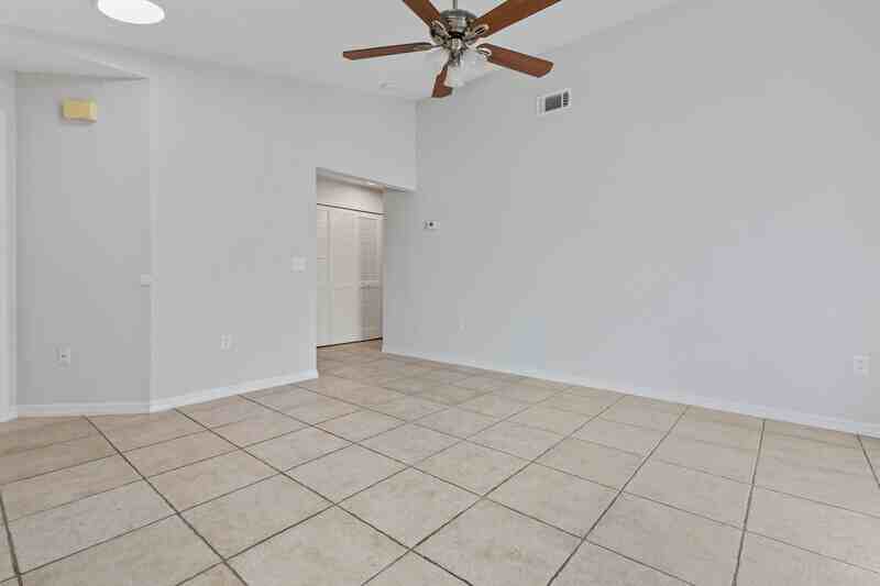 29 Wood Arbor Ln #B - Photo 7 of 42