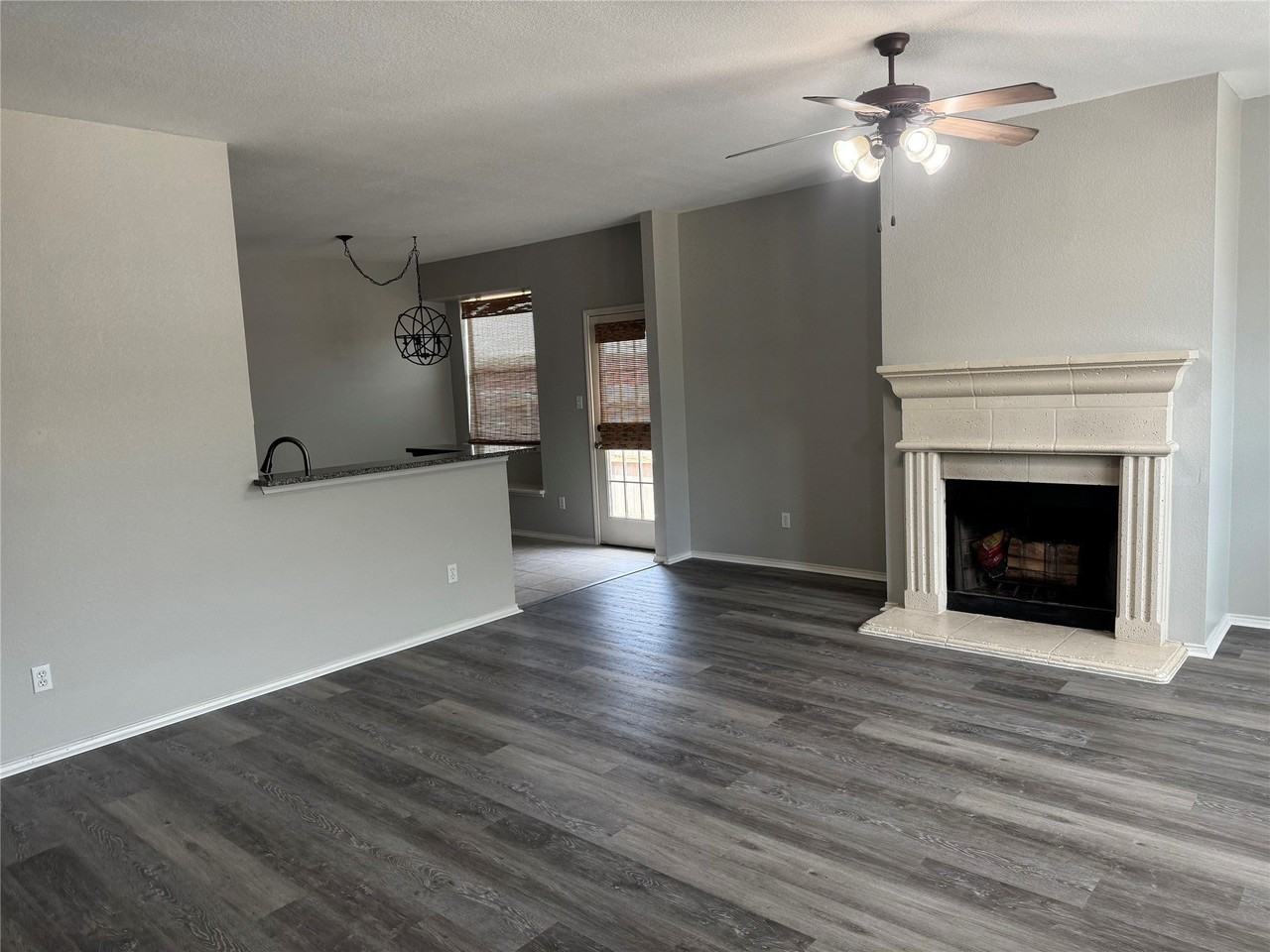 13509 Dove Ranch Rd - Photo 3 of 14
