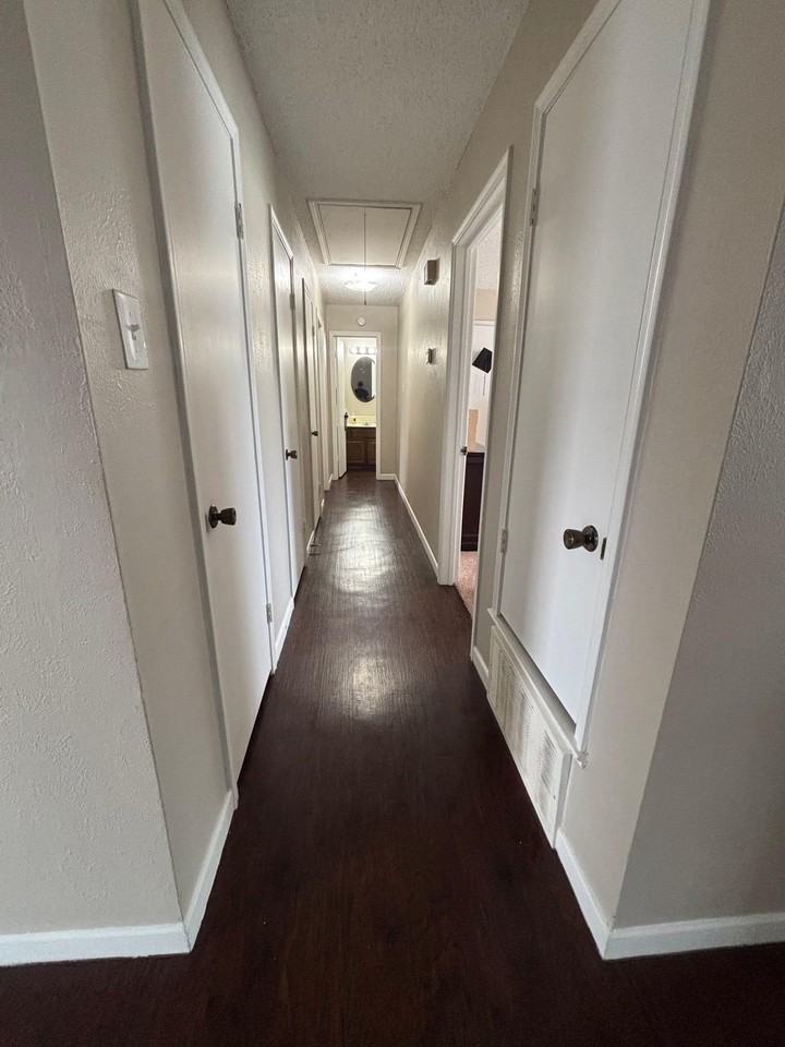 6501 Dunn St #3 - Photo 7 of 18