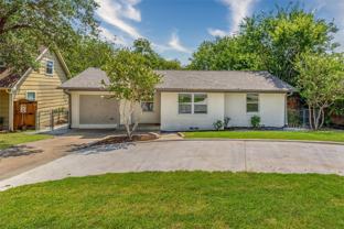 707 S College St - Photo 1 of 1