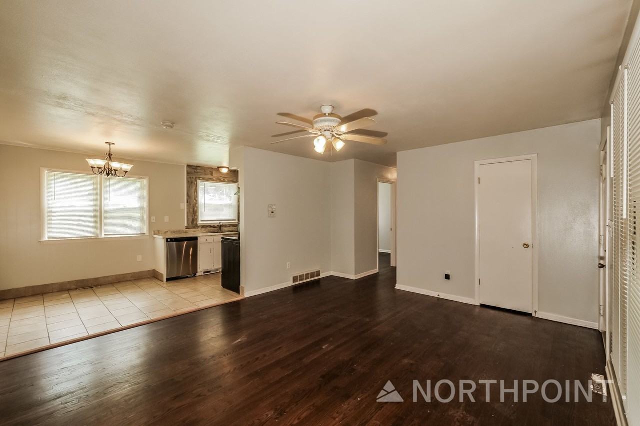 3407 N Pleasant St - Photo 2 of 16