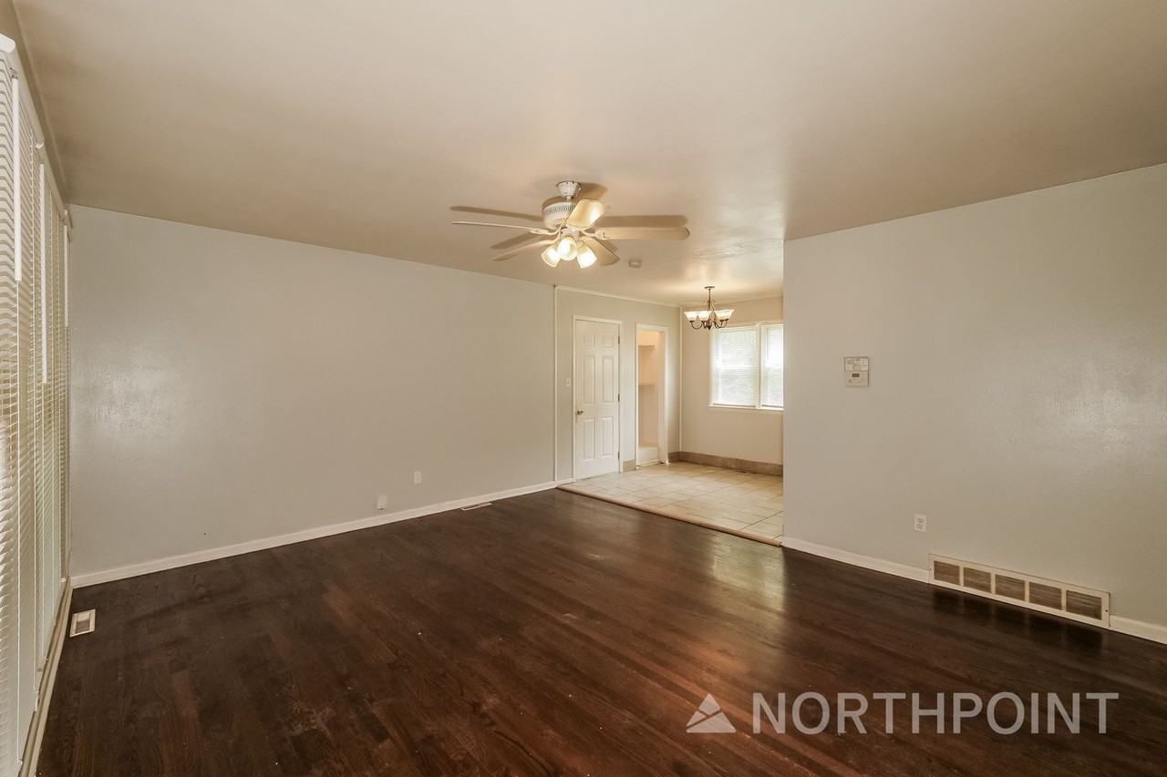 3407 N Pleasant St - Photo 5 of 16
