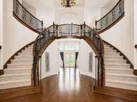 featured image of 7304 Meadow Glen Dr