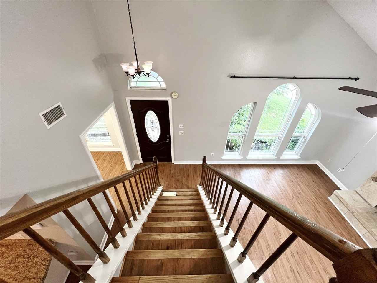 4460 Junction Dr - Photo 4 of 25