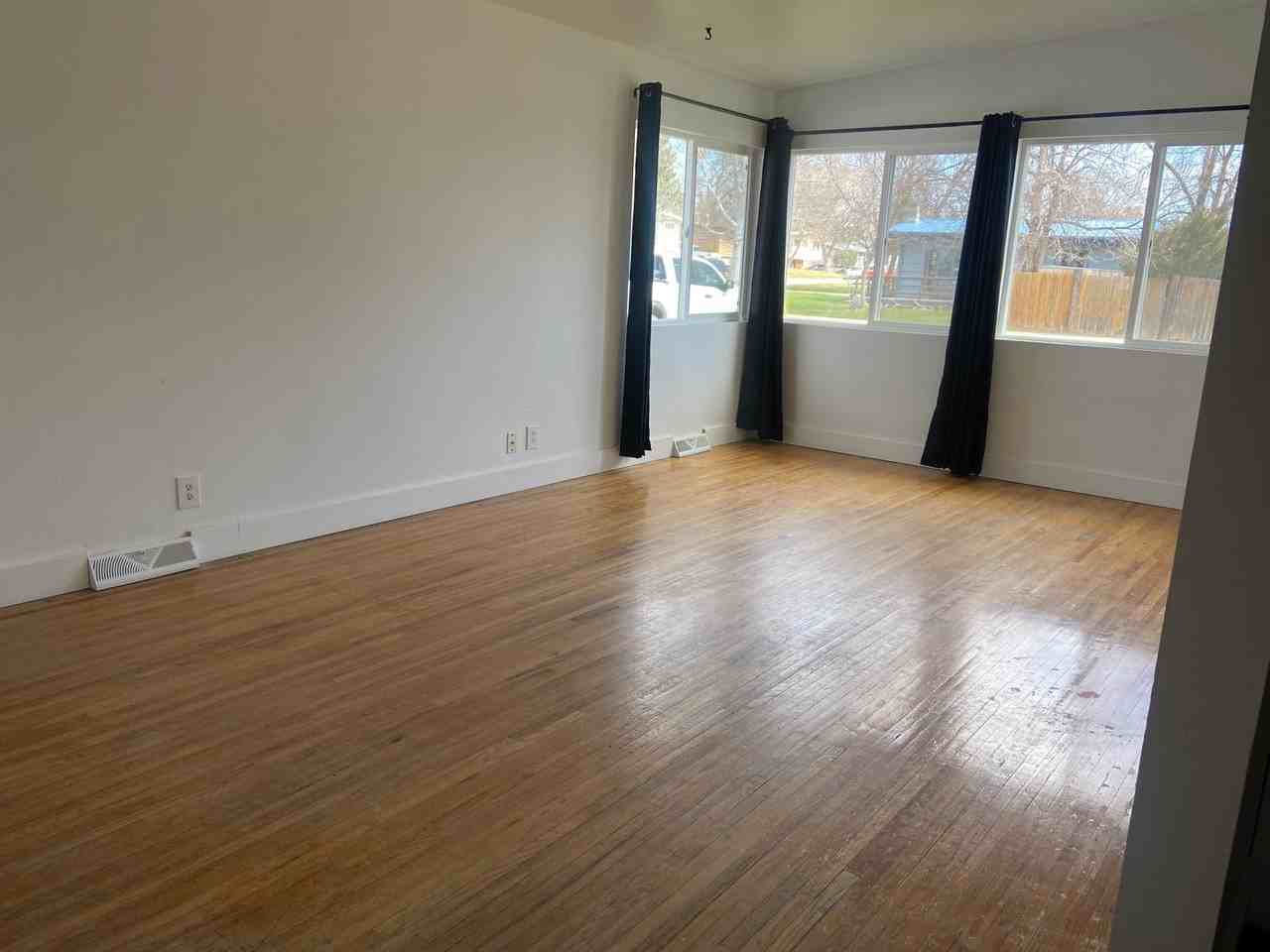 1100 11th St Nw - Photo 3 of 10