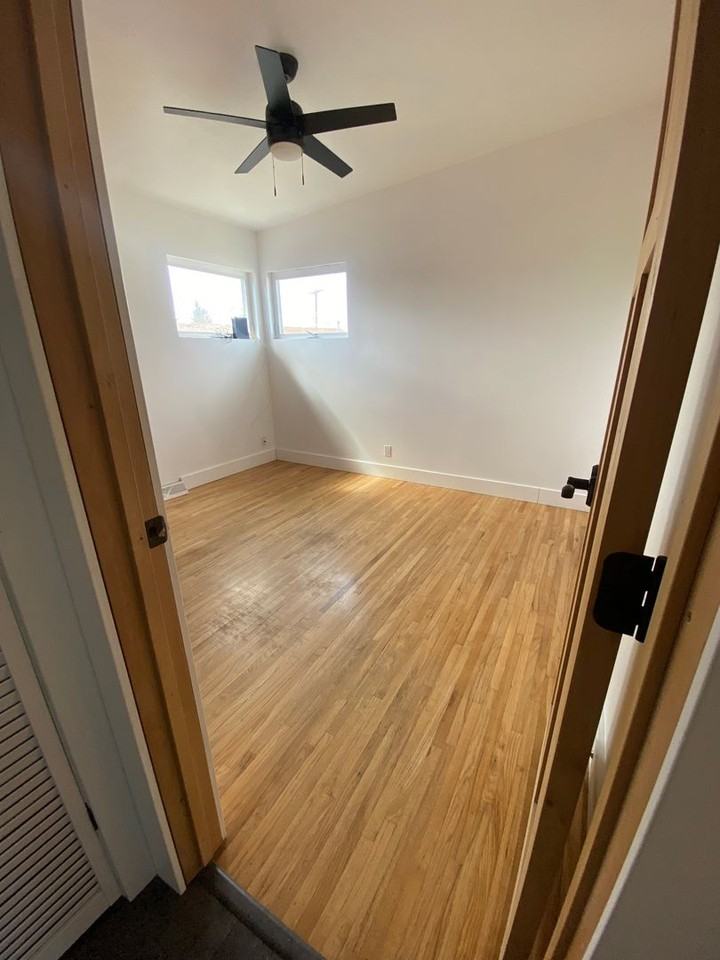 1100 11th St Nw - Photo 5 of 10