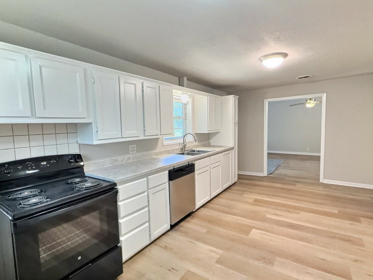 111 Doris Dr - Photo 7 of 23