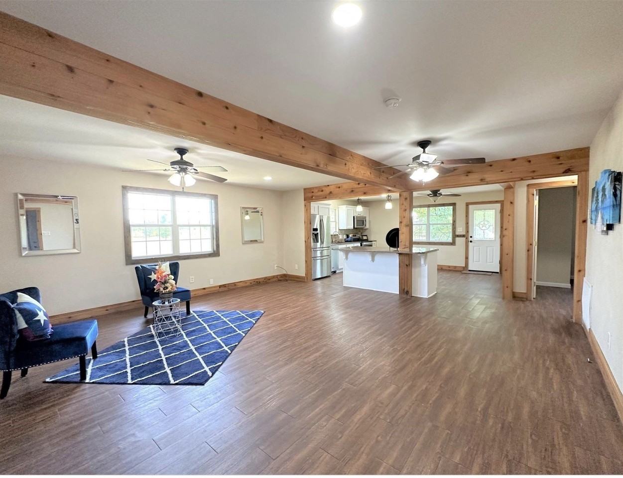 513 Rock Hill Rd - Photo 4 of 26