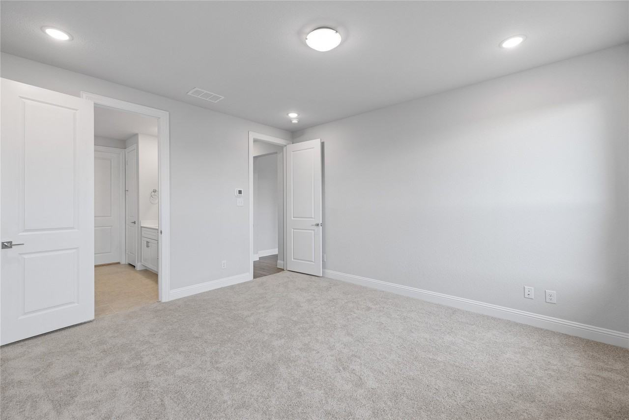 3822 Windmill Ct - Photo 5 of 23
