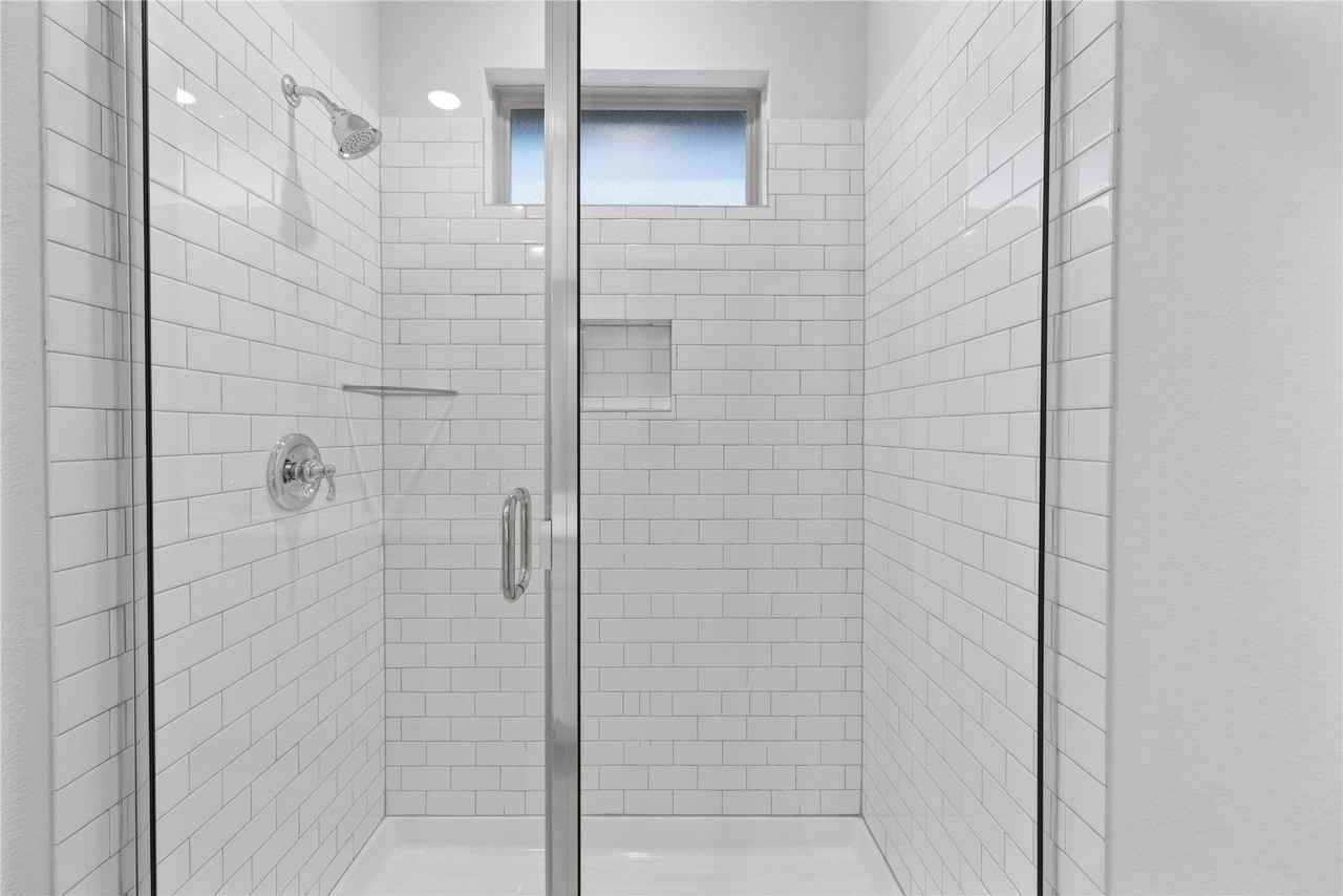 3822 Windmill Ct - Photo 7 of 23