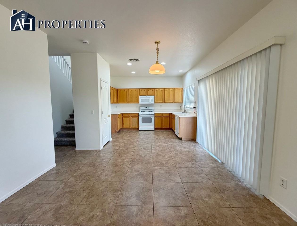 14605 W Boca Raton Rd - Photo 5 of 27