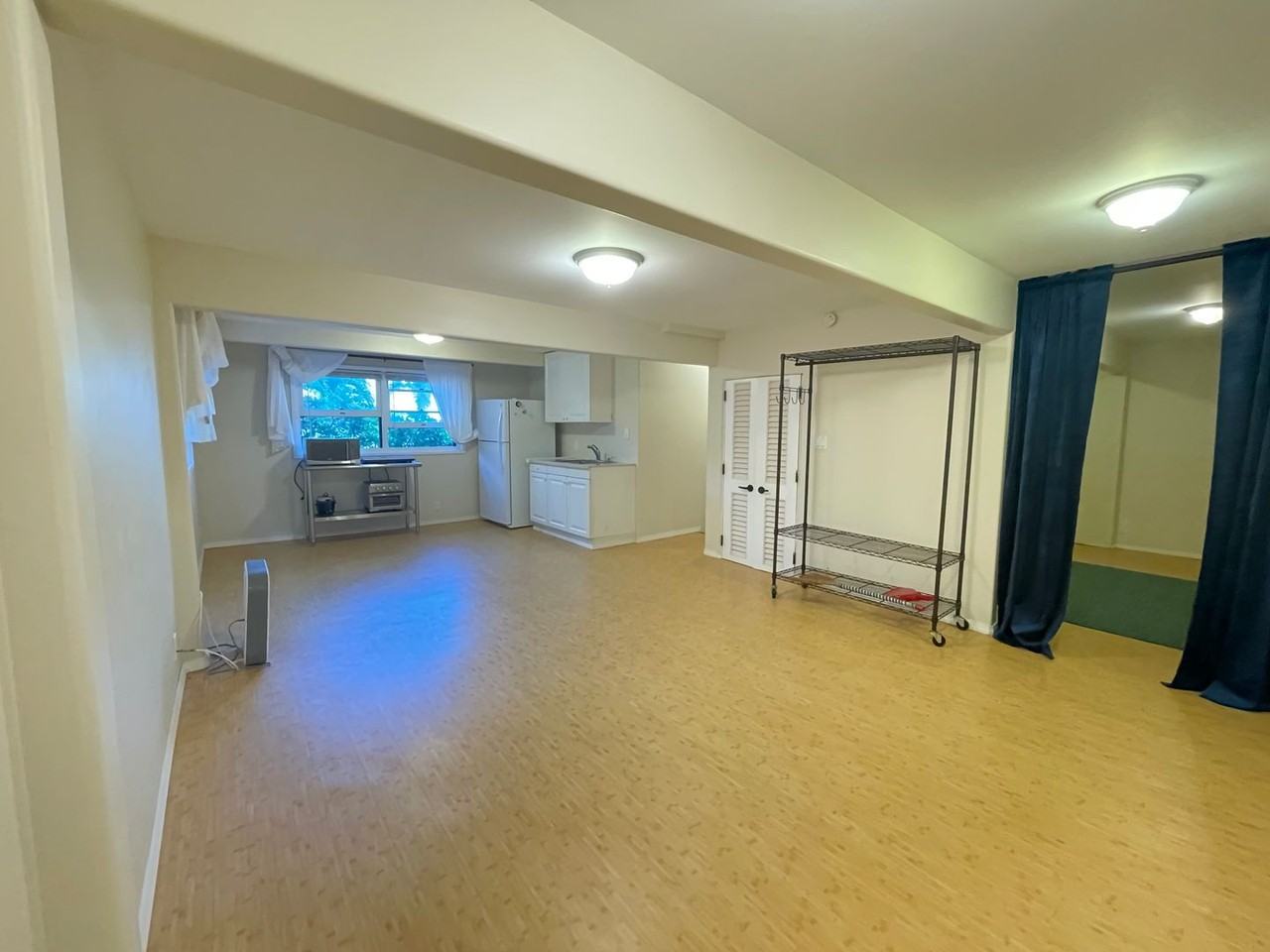 320 Hao St - Photo 7 of 17