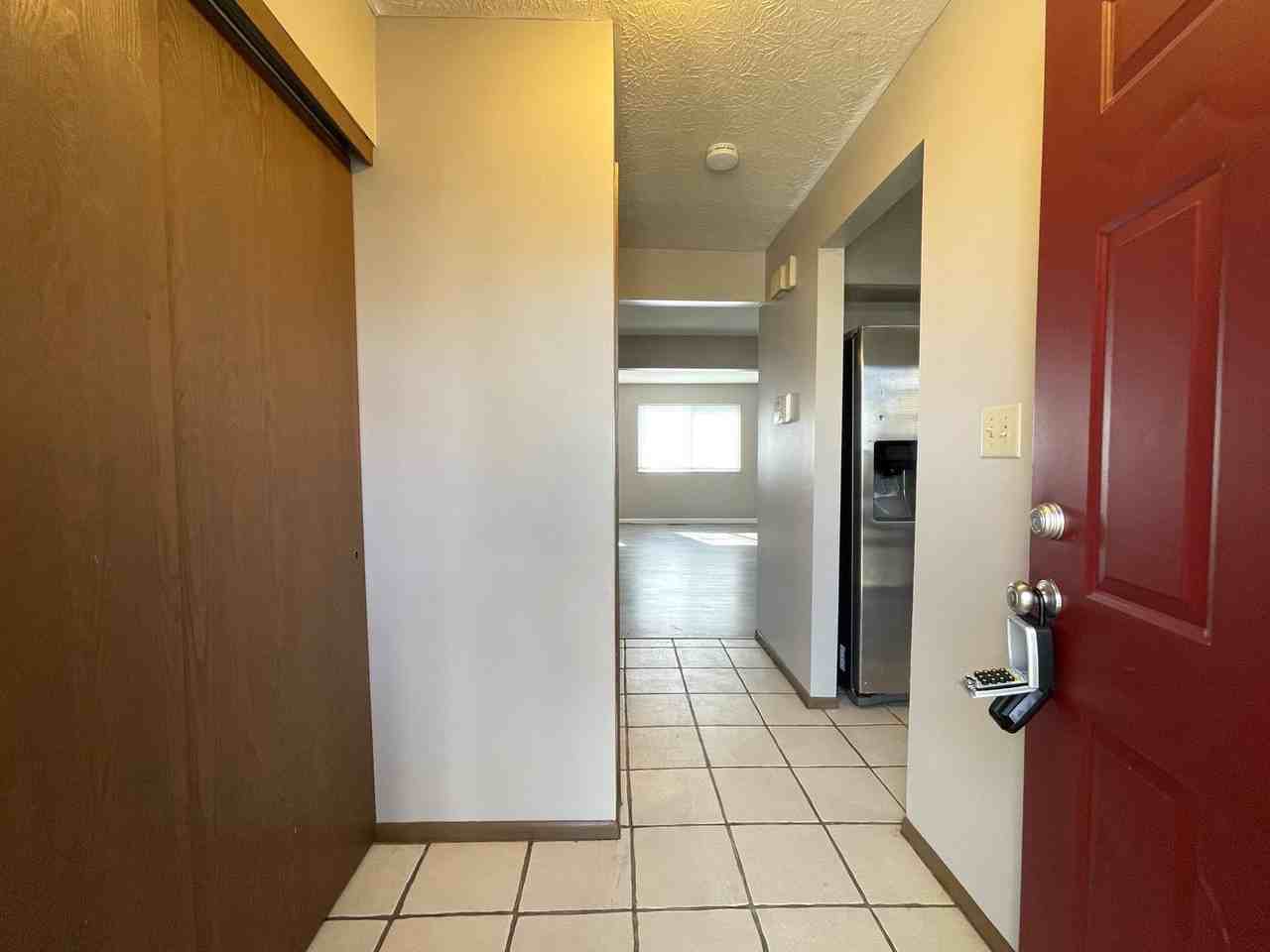 2413 Edmonton Rd - Photo 3 of 21