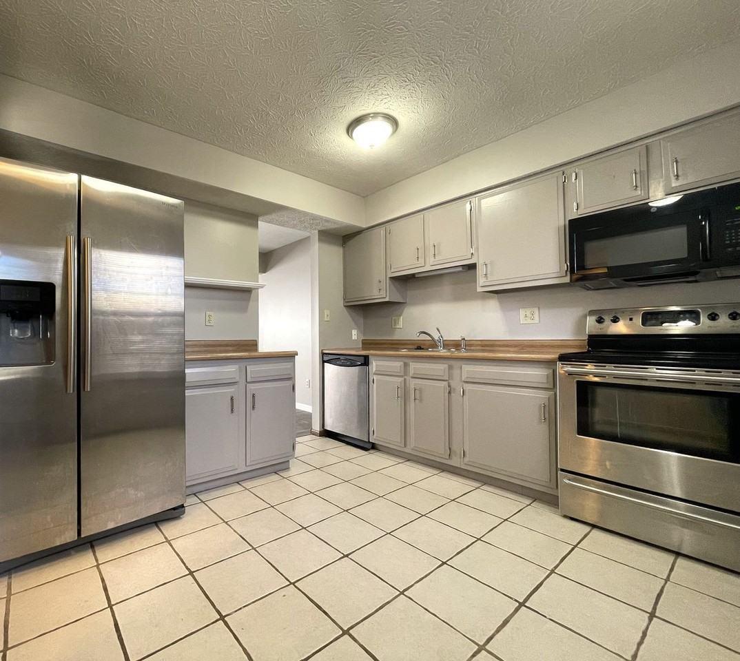 2413 Edmonton Rd - Photo 5 of 21