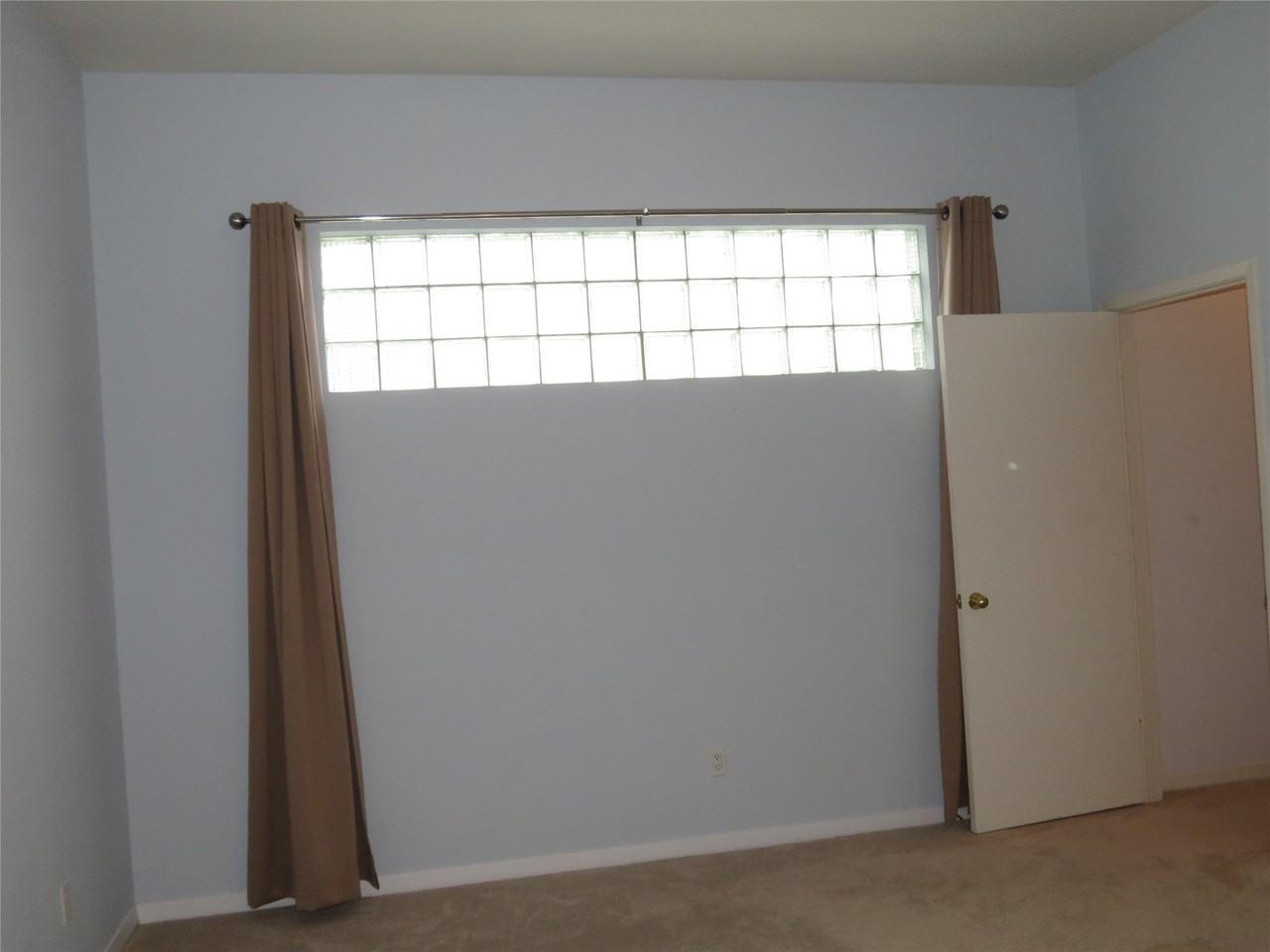 4334 Buena Vista St #G - Photo 7 of 14