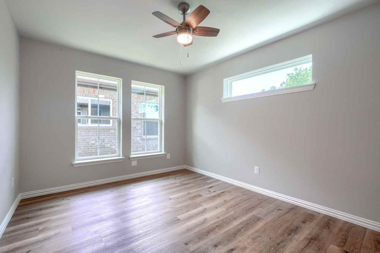 321A Fagg Dr - Photo 5 of 12