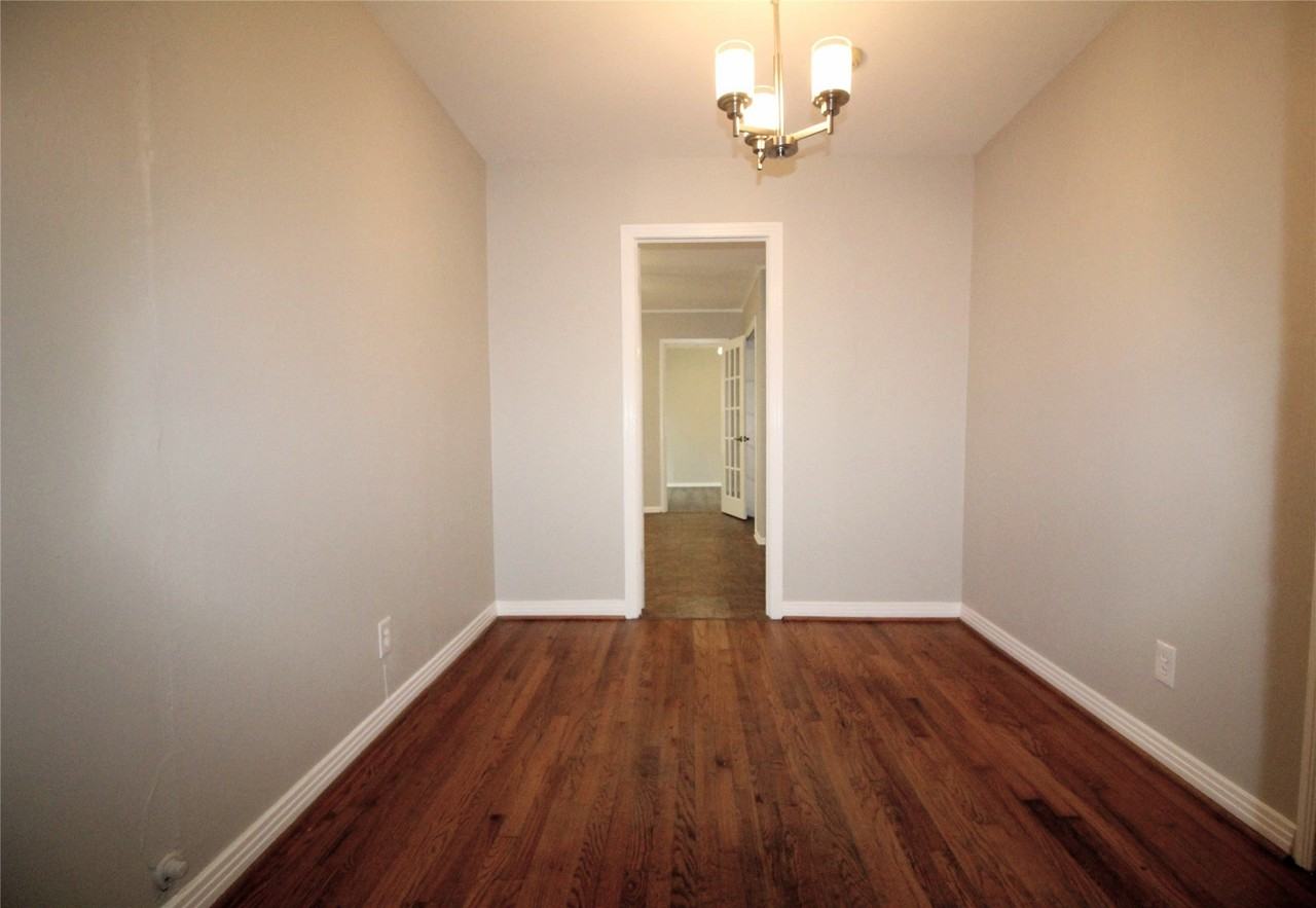 10415 Losa Dr - Photo 6 of 31