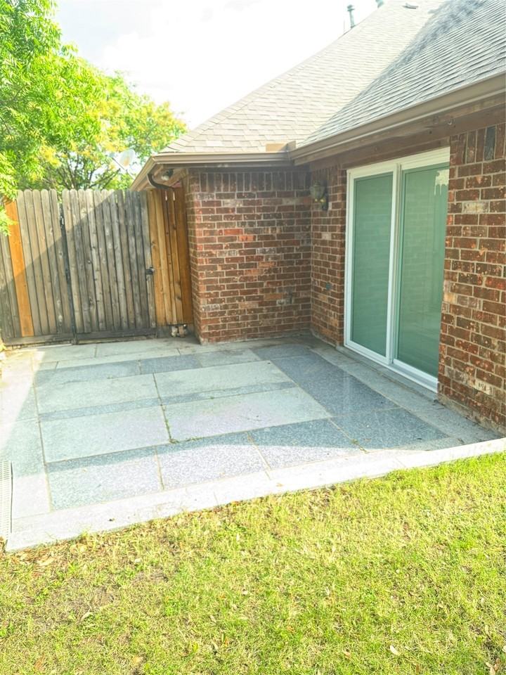 2726 Monet Pl - Photo 4 of 15