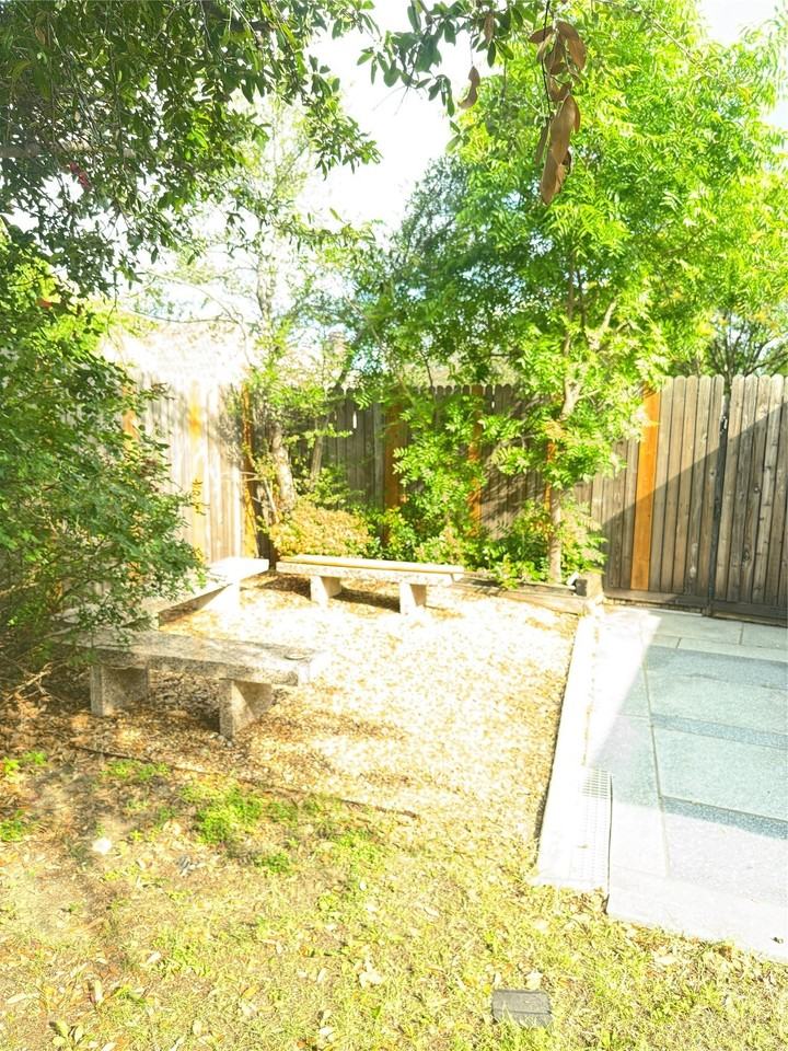 2726 Monet Pl - Photo 5 of 15