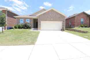 736 Richmond Dr - Photo 1 of 1