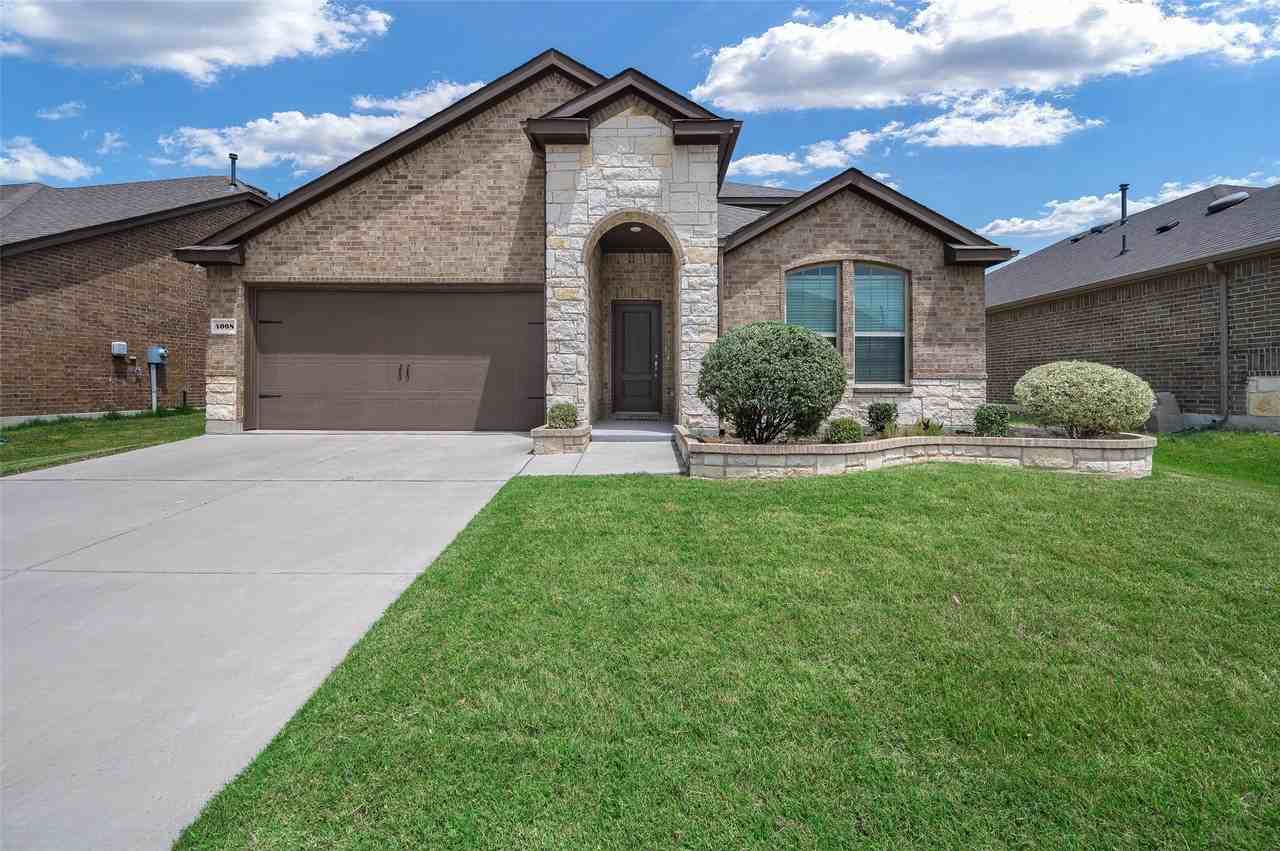 4008 Spur Trail Dr