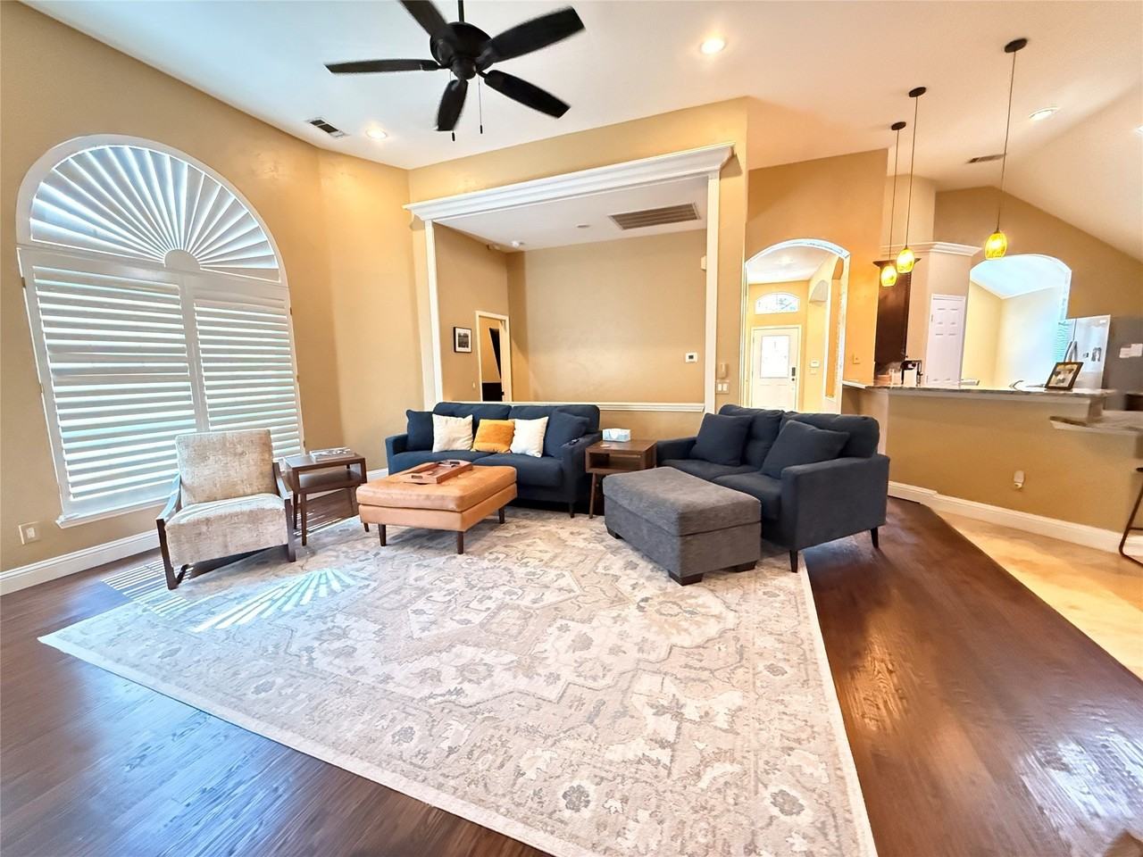 4313 Creekstone Dr - Photo 4 of 17