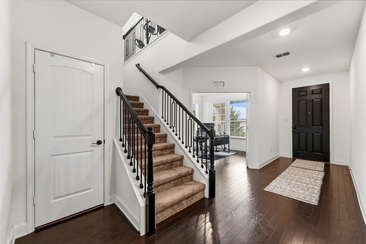 3714 Platte River Trl - Photo 4 of 31