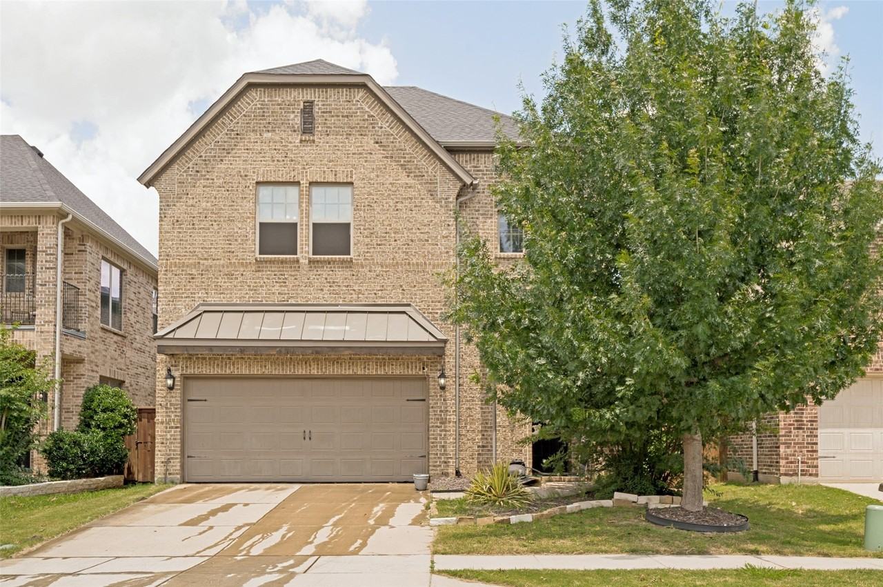 4549 El Paso Dr