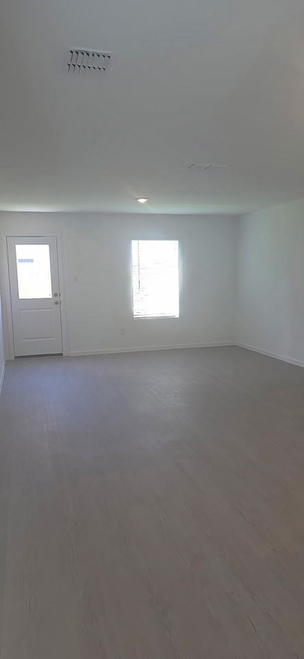 6310 Sandpiper Ln - Photo 6 of 19