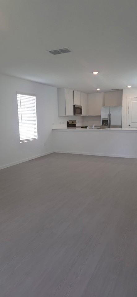 6310 Sandpiper Ln - Photo 7 of 19