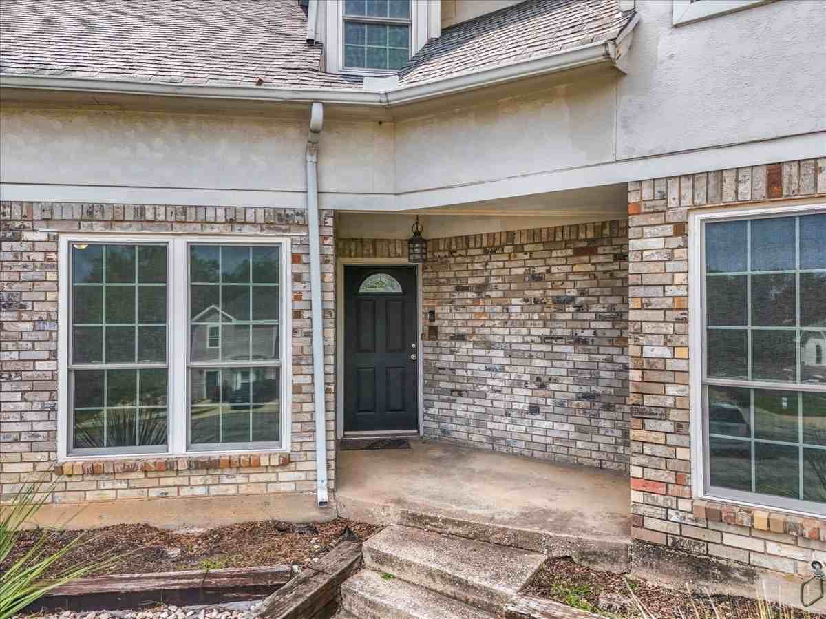 5315 Colony Hill Rd - Photo 6 of 40